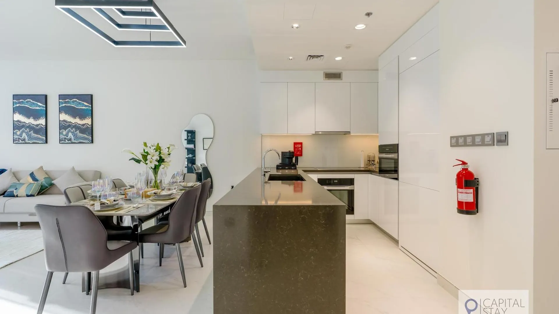 2 Bed Apt In District One Dubai - Lagoon Views Apartment